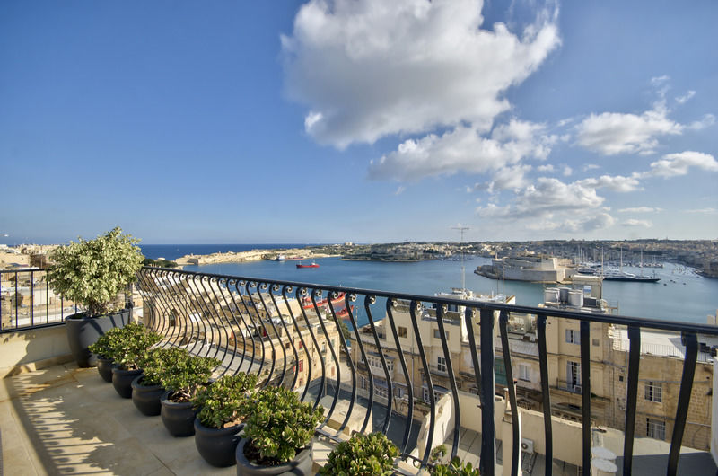 Palazzo Prince D'Orange Valletta Exteriör bild